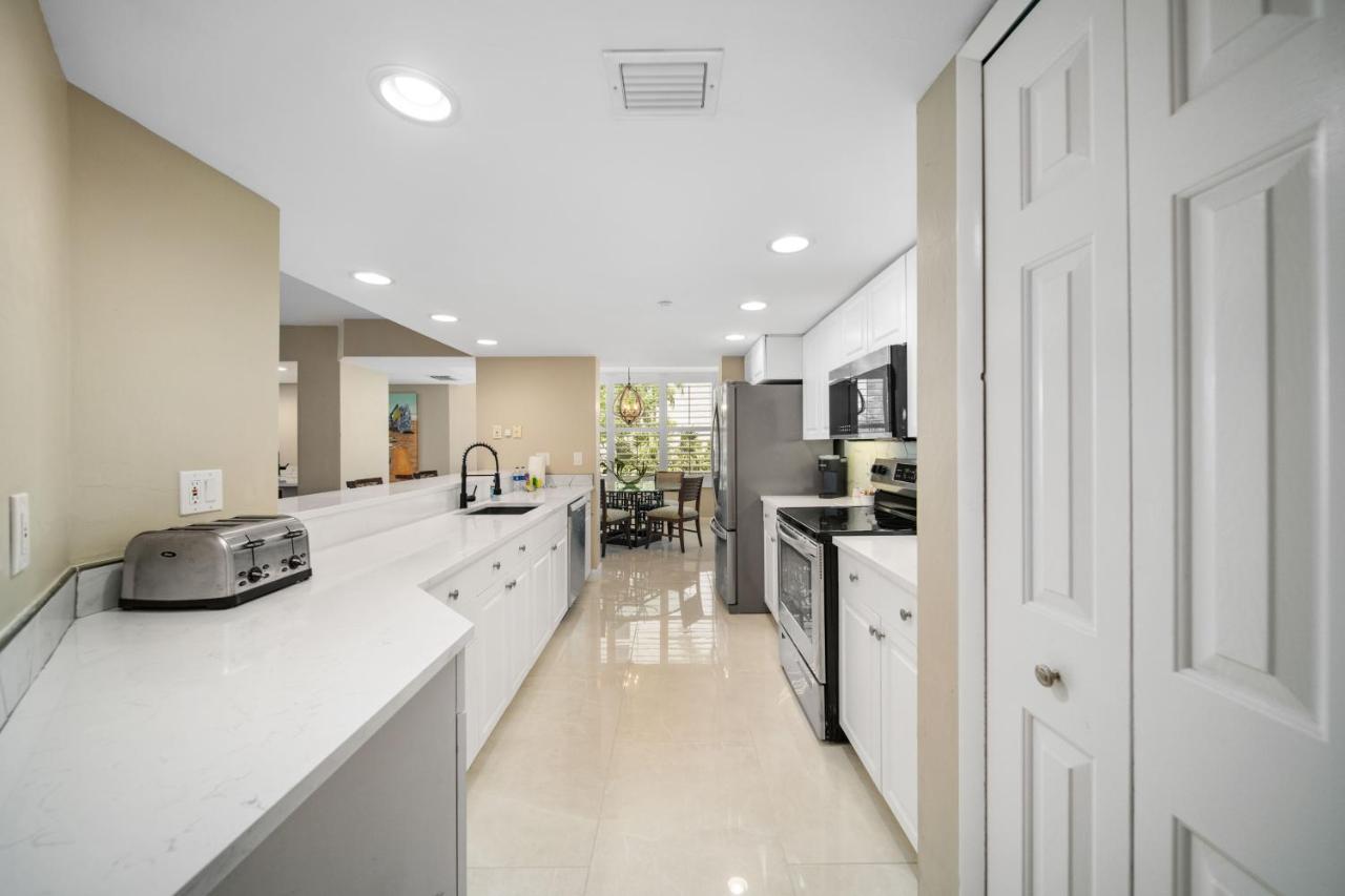 Gullwing Beach Front Resort Fort Myers Beach Dış mekan fotoğraf